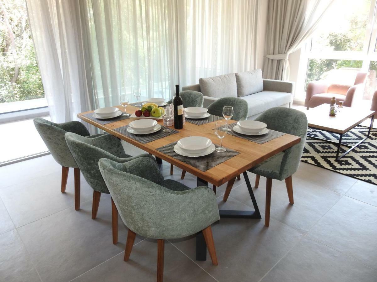 Luxury Apartments Magali 로비니 외부 사진