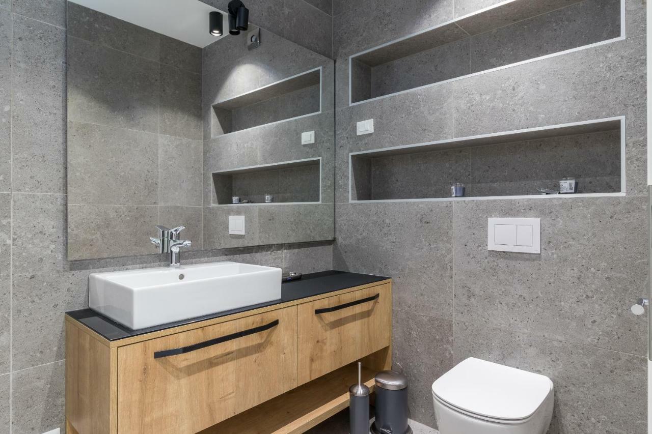 Luxury Apartments Magali 로비니 외부 사진